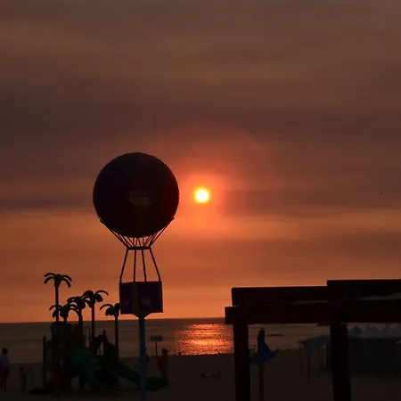 Bed & Seaside - Bola Da Nivea * Nazaré