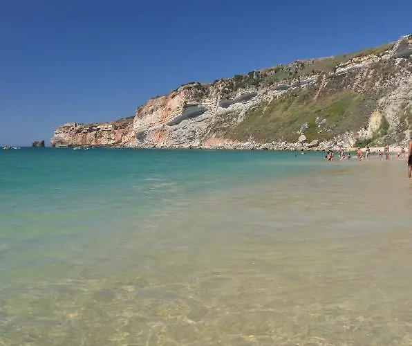 Bed & Seaside - Bola Da Nivea Nazaré