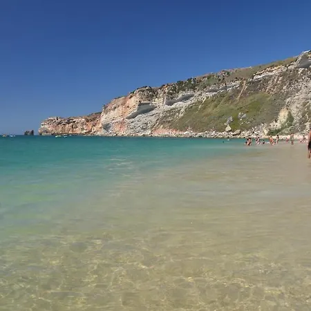 Bed & Seaside - Bola Da Nivea Nazaré