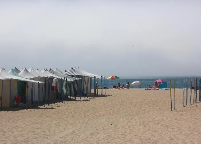 Bed & Seaside - Bola Da Nivea Назаре